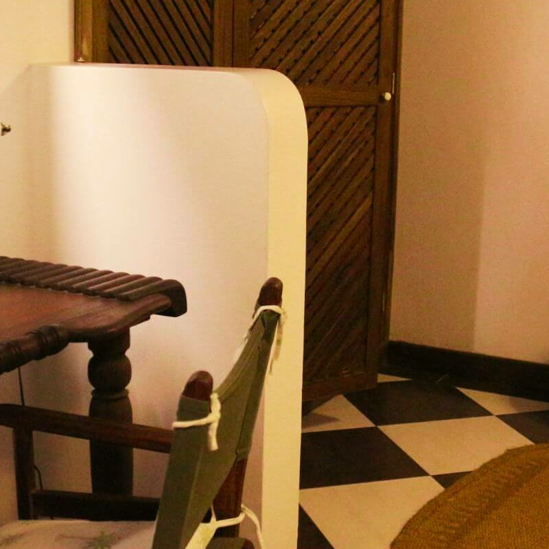 Hatari Lodge