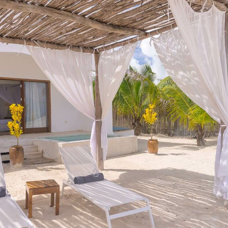 Kono Kono Beach Resort