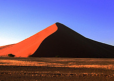 Namibia Grand Safari: Überland- und Fly-in-Safari