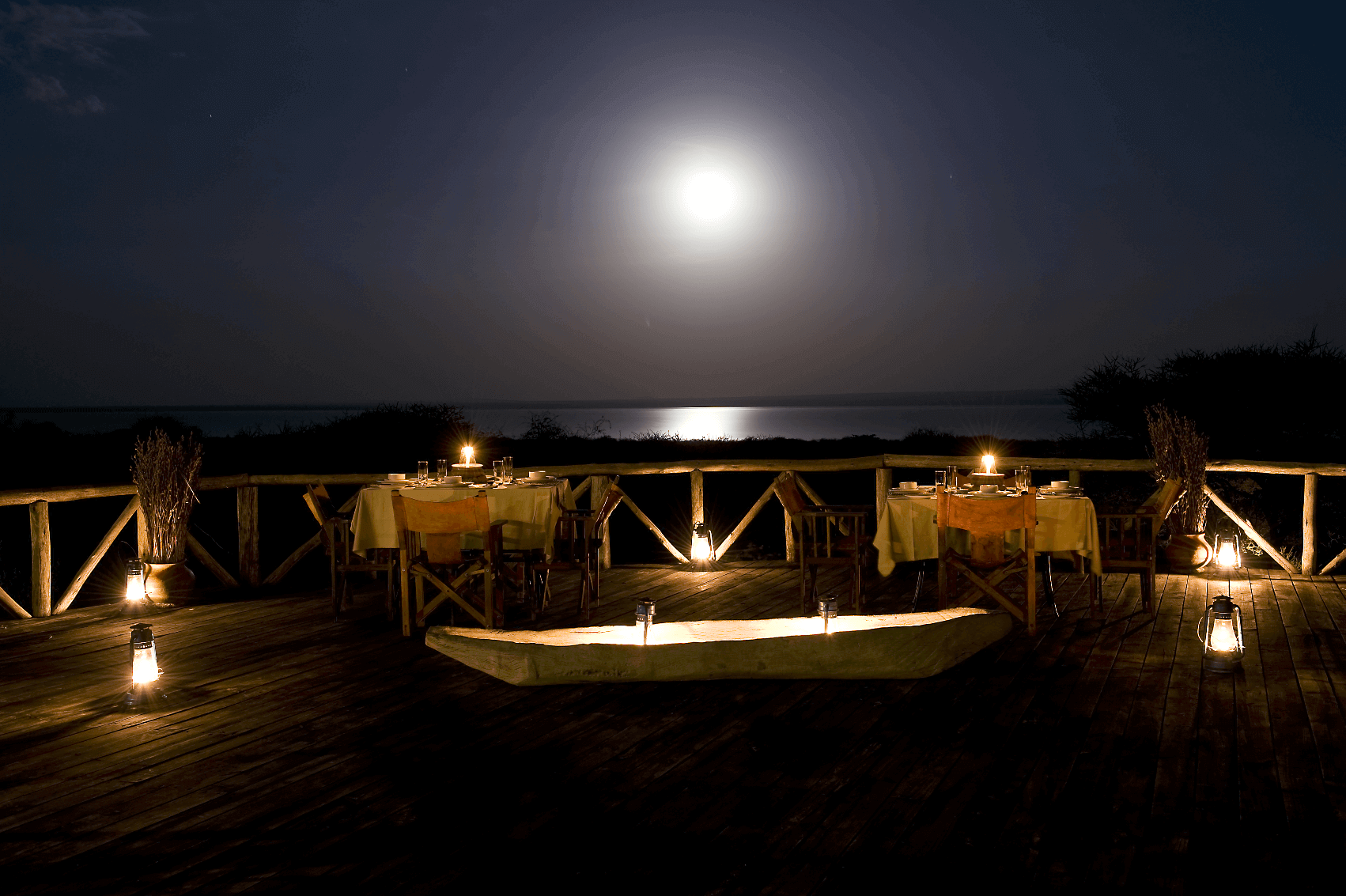 Burunge Tented Camp - Deck With Moon - 