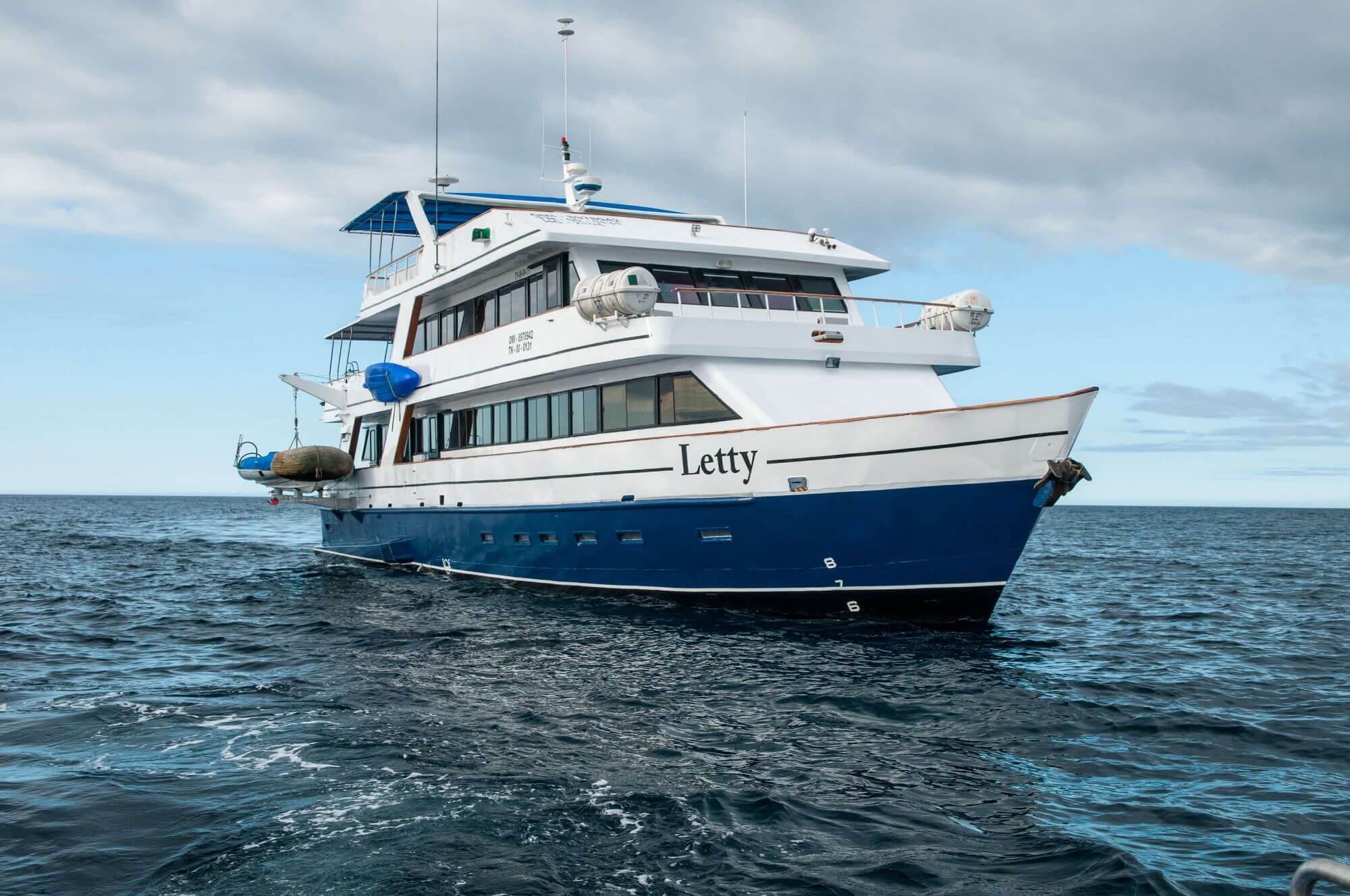 Letty Yacht Galapagos (6) - 