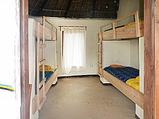 Mambo Cliff Inn