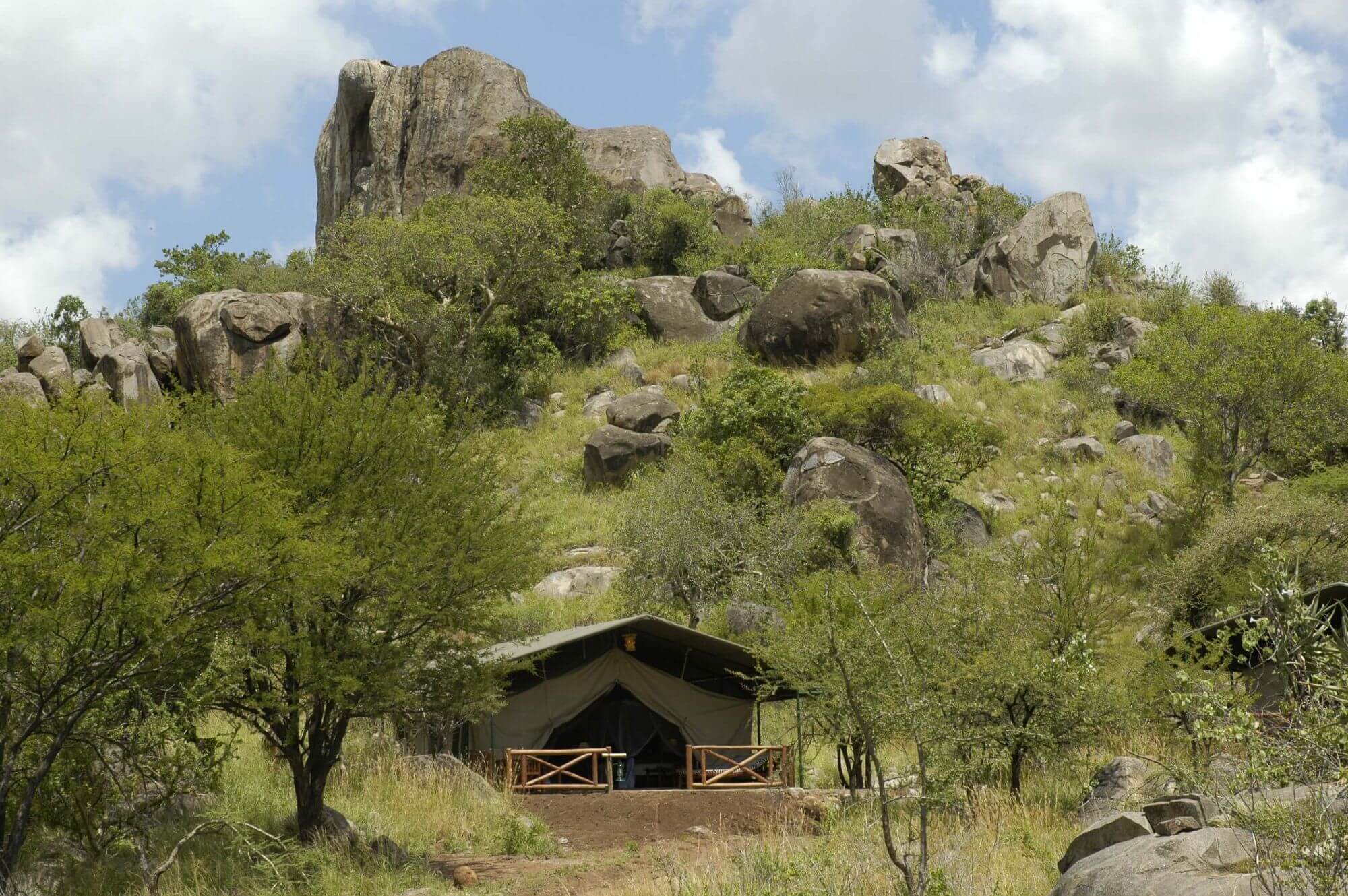 MbuziMawe-Tent-Exterior - 