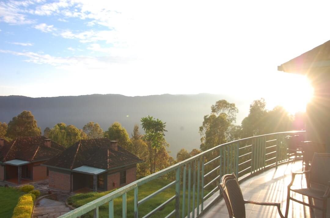 nyungwe-top-view-hill-hotel-ruanda-natouralist-7 - 
