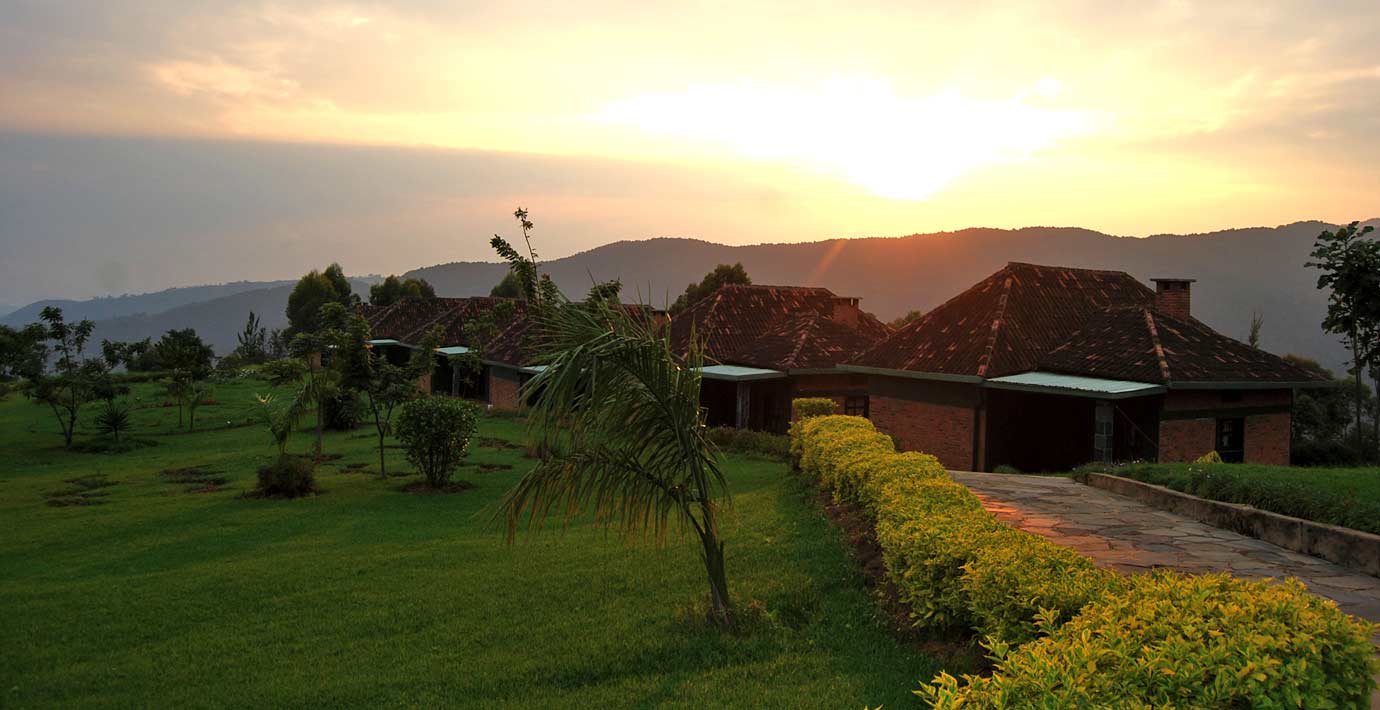 nyungwe-top-view-hill-hotel-ruanda-natouralist - 