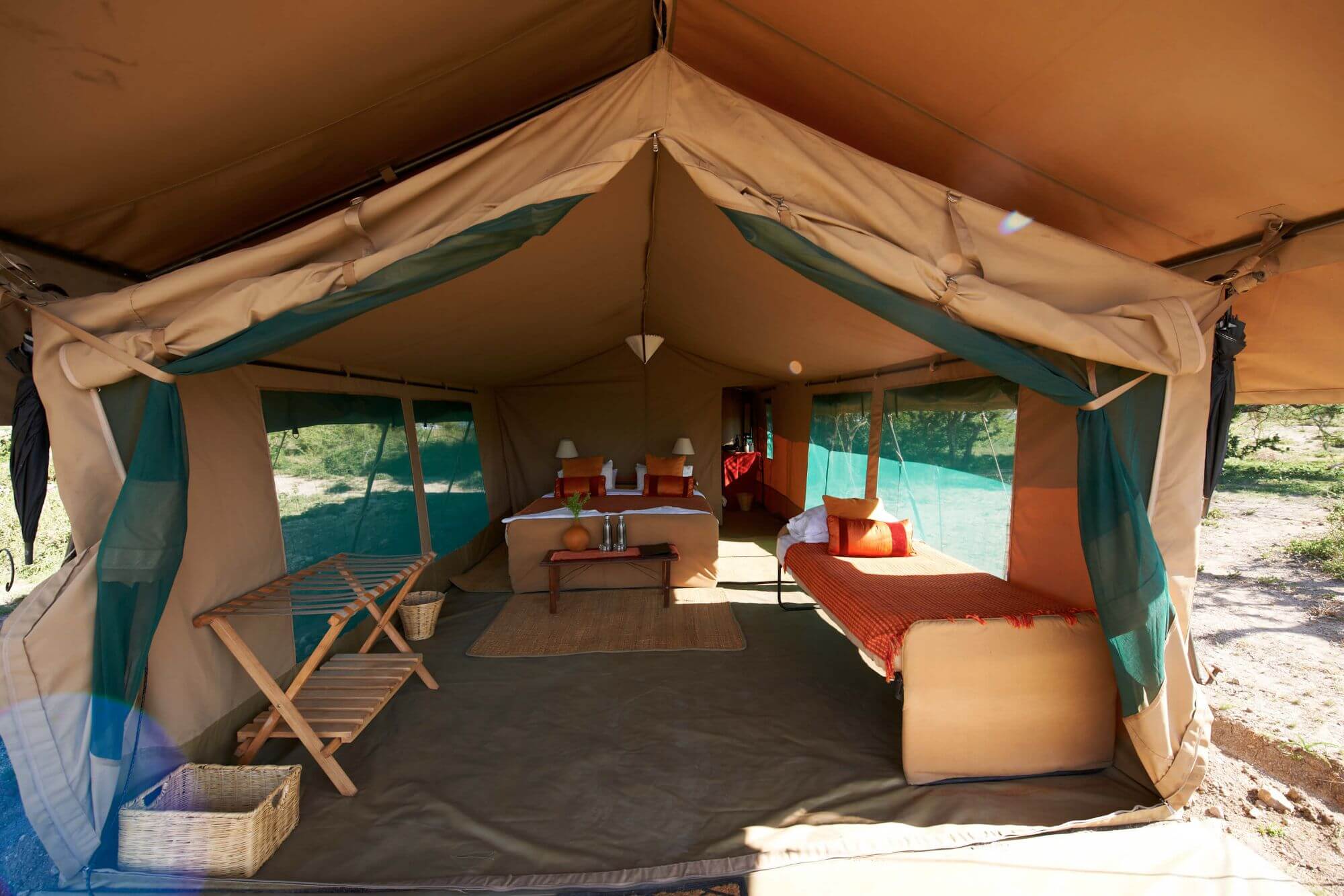 Ubuntu-Camp-Triple-bed-Tent-interior-003-(1) - 