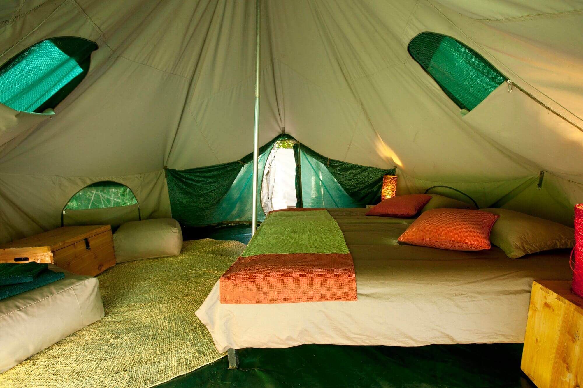 WayoManyara-Tent-Interior3 - 